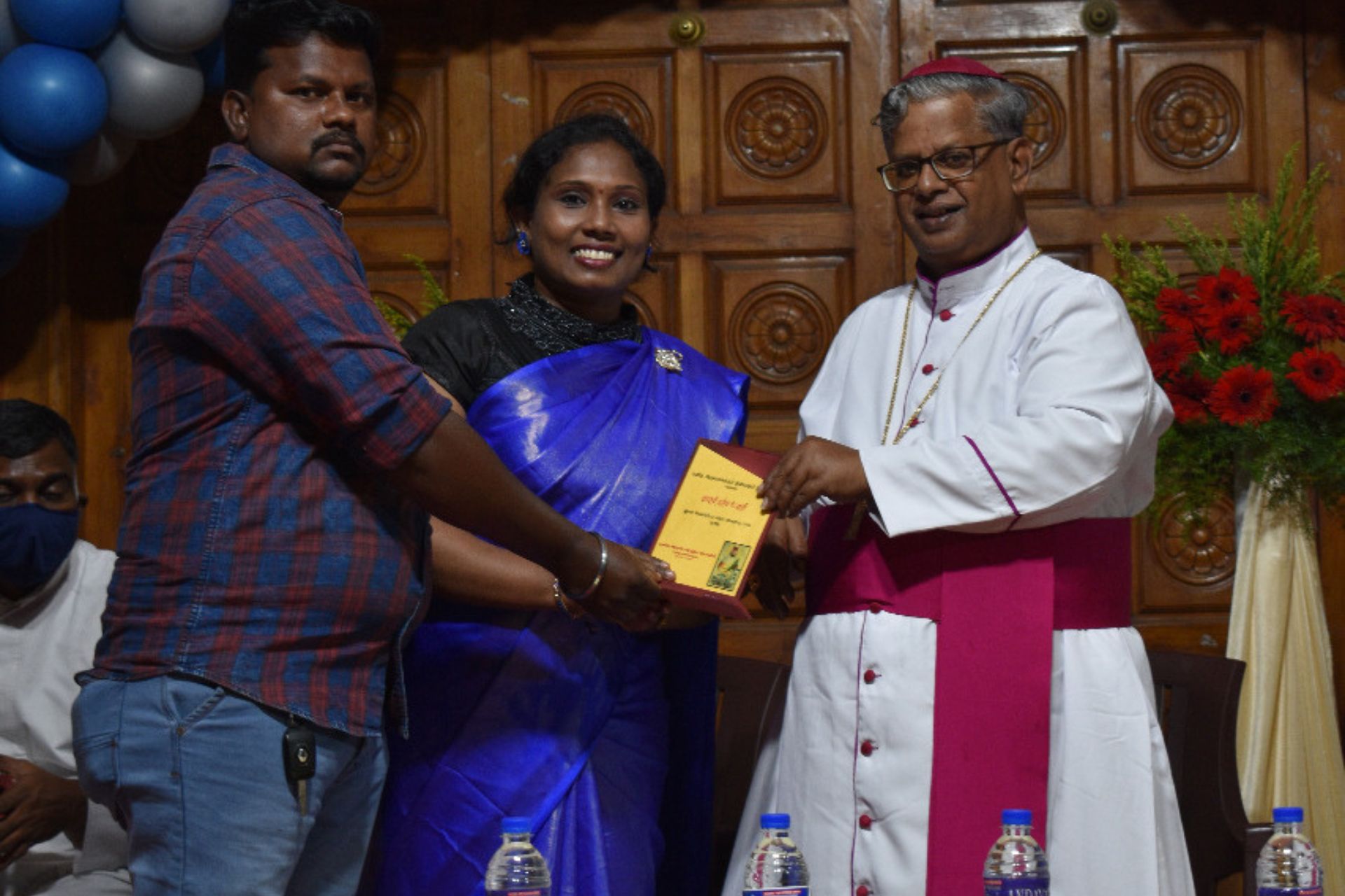 Felfoundation Donates Rs.10K to St. John Britto Church